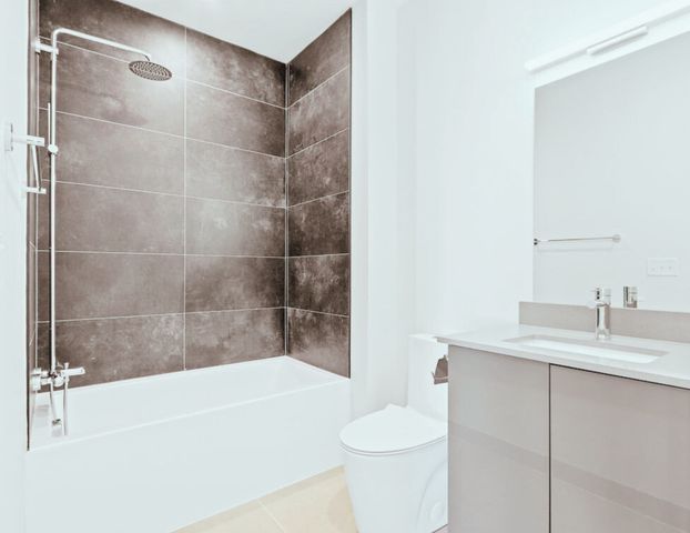 340 West 2nd Street 17, Boston, MA 02127
