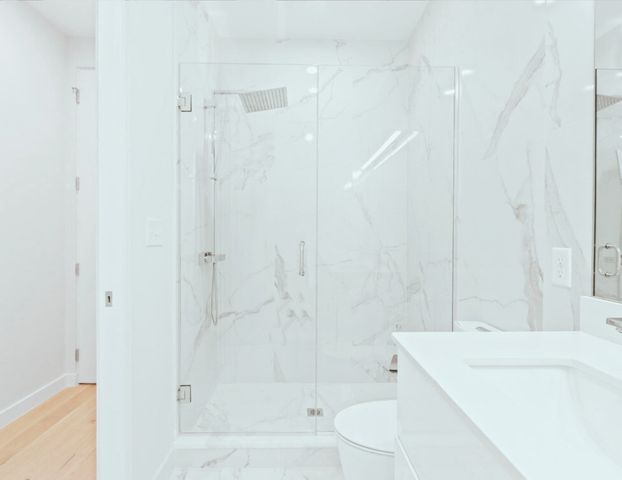 340 West 2nd Street 17, Boston, MA 02127