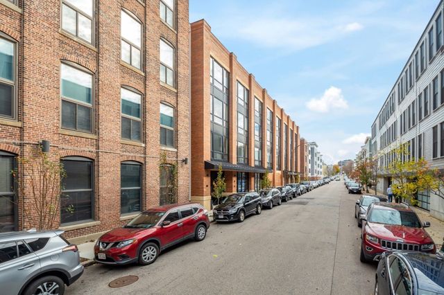 340 West 2nd Street 17, Boston, MA 02127