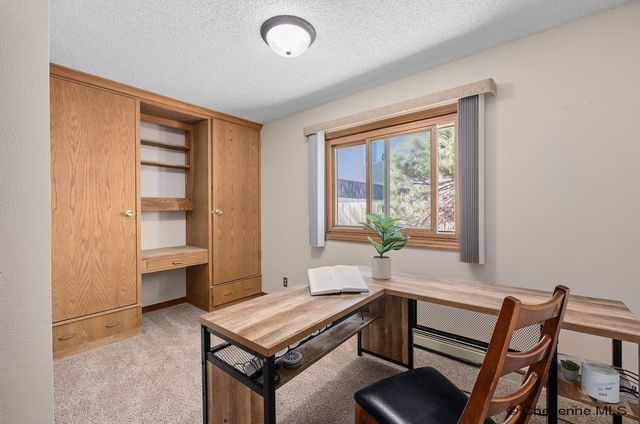 3115 BLUFF PL, Cheyenne, WY 82009