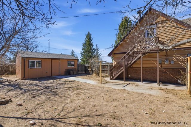 3115 BLUFF PL, Cheyenne, WY 82009