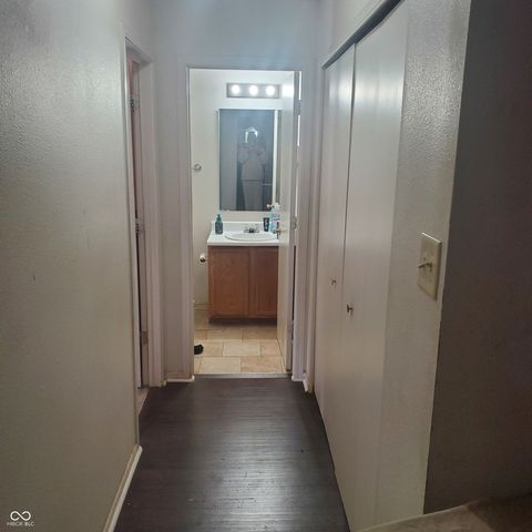 1324 Castleford Lane, Indianapolis, IN 46234