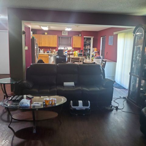 1324 Castleford Lane, Indianapolis, IN 46234