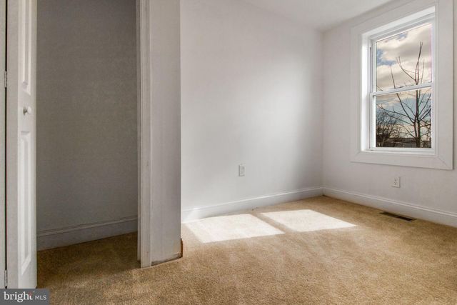 5327 HAMLIN AVE, Baltimore, MD 21215