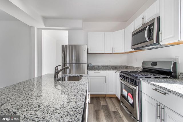 5327 HAMLIN AVE, Baltimore, MD 21215