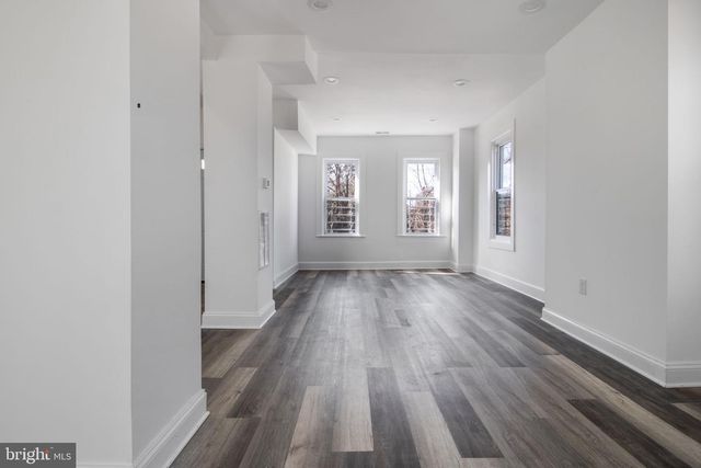 5327 HAMLIN AVE, Baltimore, MD 21215