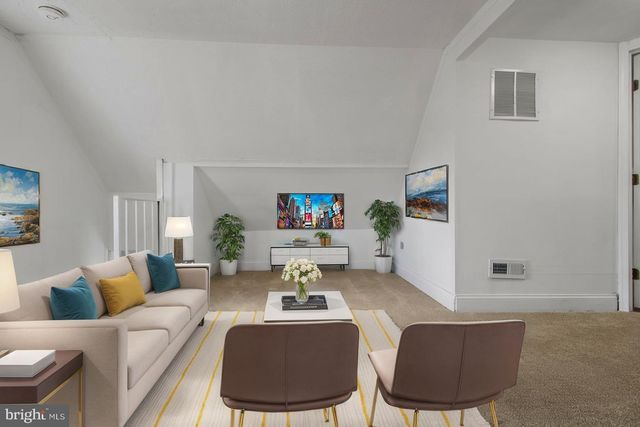 5327 HAMLIN AVE, Baltimore, MD 21215