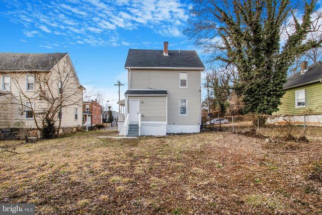 5327 HAMLIN AVE, Baltimore, MD 21215