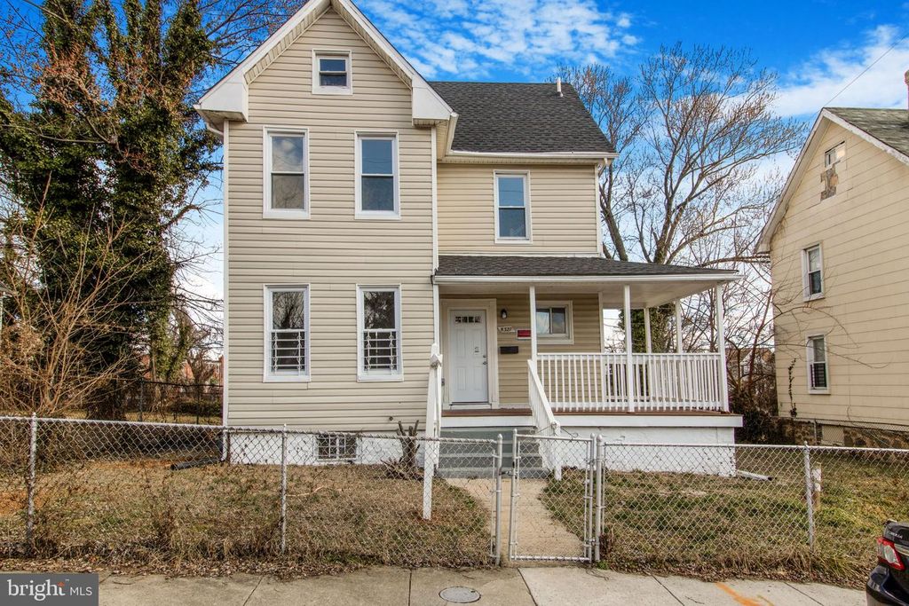 5327 HAMLIN AVE, Baltimore, MD 21215