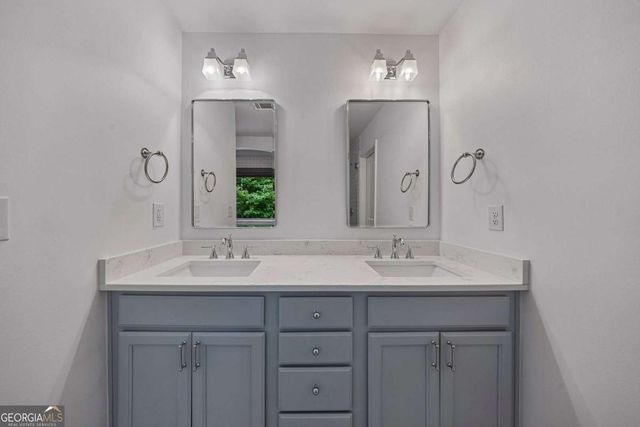 2345 Whispering Drive NW, Kennesaw, GA 30144