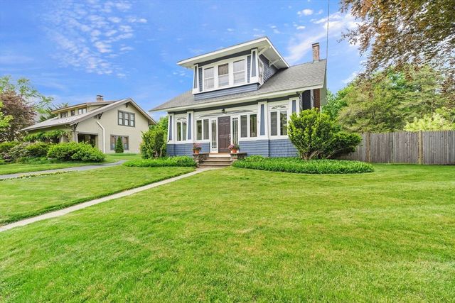 34 Great Road, Maynard, MA 01754