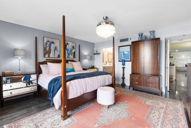 1600 GULF BOULEVARD 717, Clearwater Beach, FL 33767