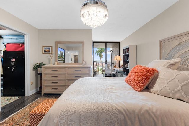 1600 GULF BOULEVARD 717, Clearwater Beach, FL 33767