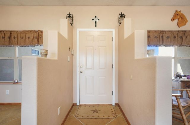 25 Arroyita, Algodones, NM 87001