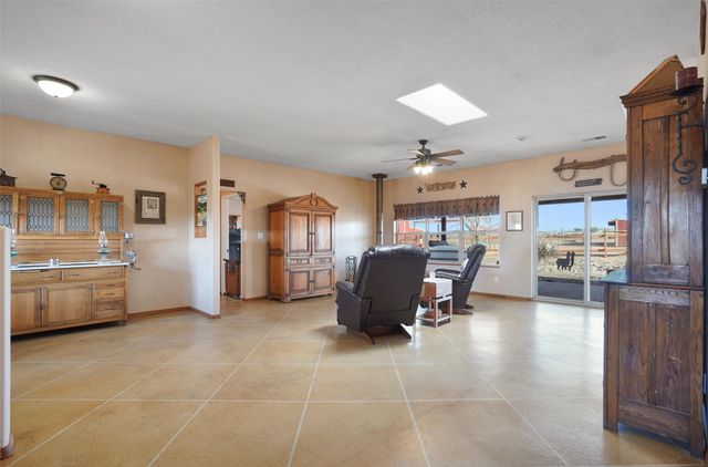 25 Arroyita, Algodones, NM 87001