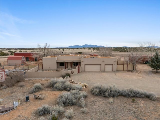 25 Arroyita, Algodones, NM 87001