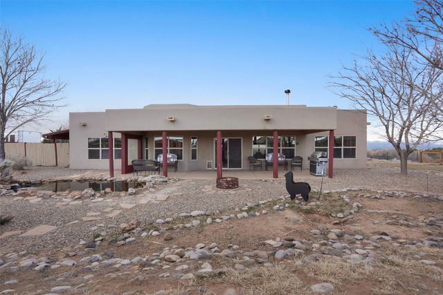 25 Arroyita, Algodones, NM 87001