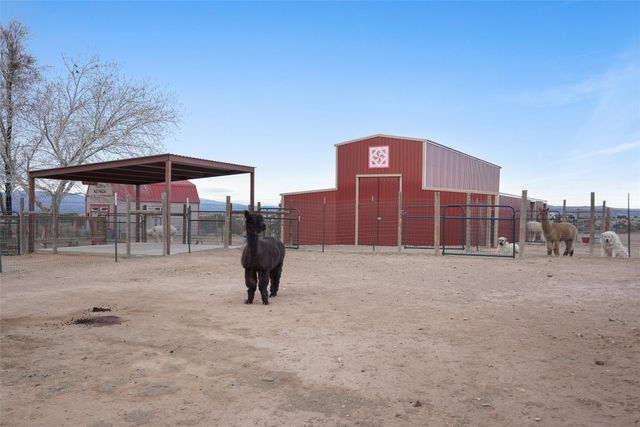25 Arroyita, Algodones, NM 87001