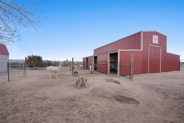 25 Arroyita, Algodones, NM 87001
