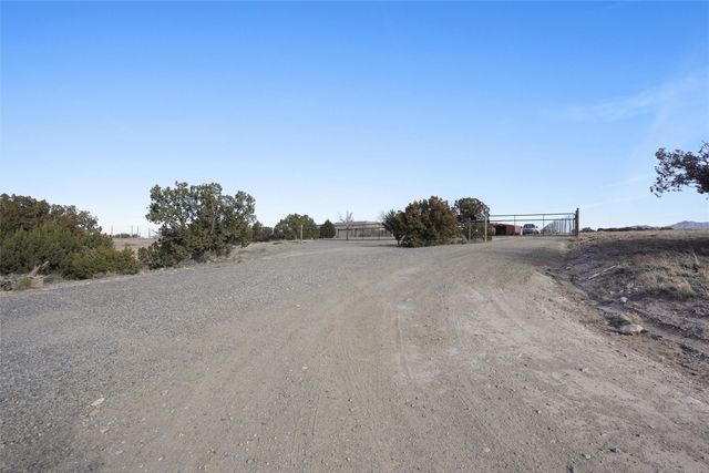25 Arroyita, Algodones, NM 87001