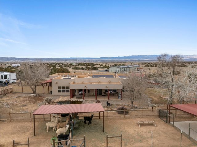 25 Arroyita, Algodones, NM 87001