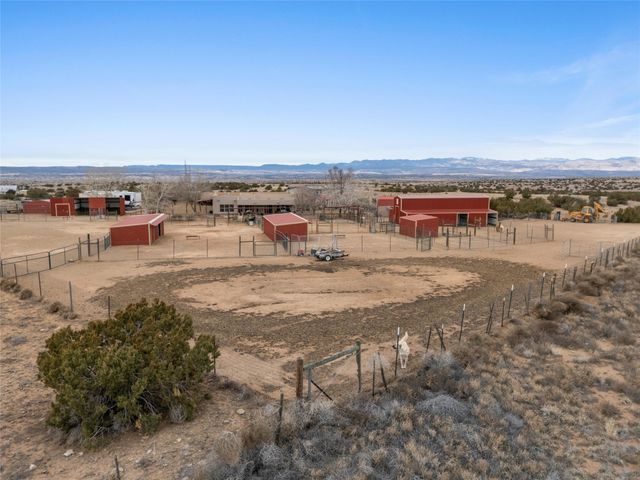 25 Arroyita, Algodones, NM 87001