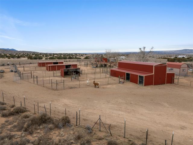 25 Arroyita, Algodones, NM 87001