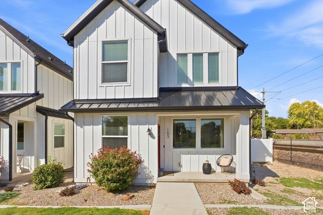 153 E ROCHEFORT CT, Sandy, UT 84070