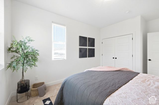 153 E ROCHEFORT CT, Sandy, UT 84070