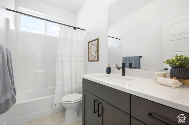 153 E ROCHEFORT CT, Sandy, UT 84070