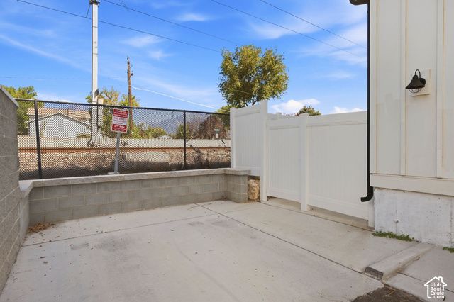 153 E ROCHEFORT CT, Sandy, UT 84070