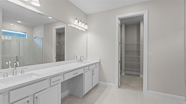 18324 ROCKPORT PLACE, Lakewood Ranch, FL 34211