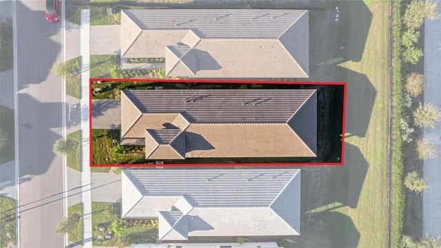 18324 ROCKPORT PLACE, Lakewood Ranch, FL 34211