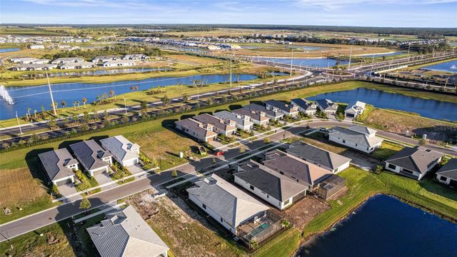 18324 ROCKPORT PLACE, Lakewood Ranch, FL 34211