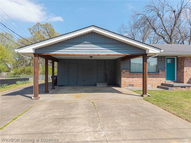 1624 N 52nd Street, Fort Smith, AR 72904