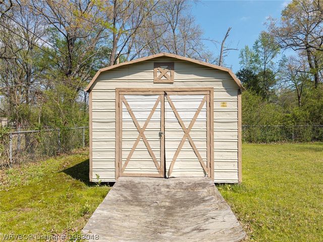 1624 N 52nd Street, Fort Smith, AR 72904