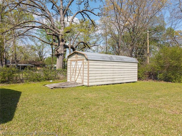 1624 N 52nd Street, Fort Smith, AR 72904
