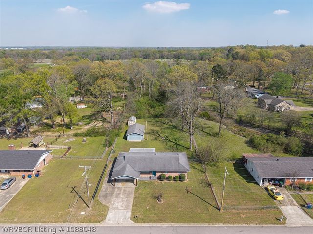 1624 N 52nd Street, Fort Smith, AR 72904