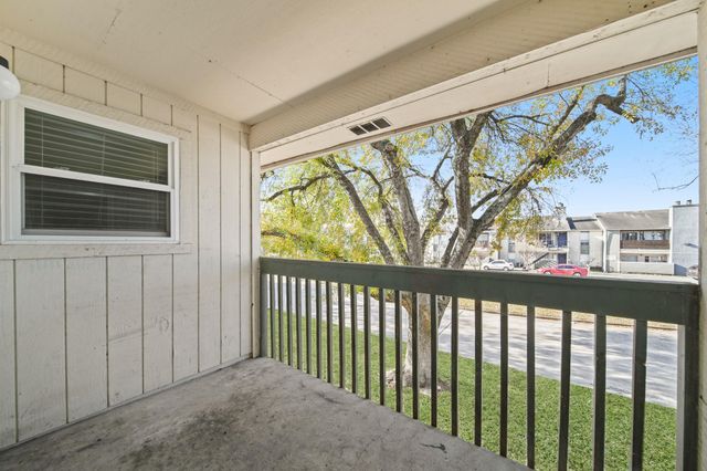 250 El Dorado Boulevard 210, Houston, TX 77598