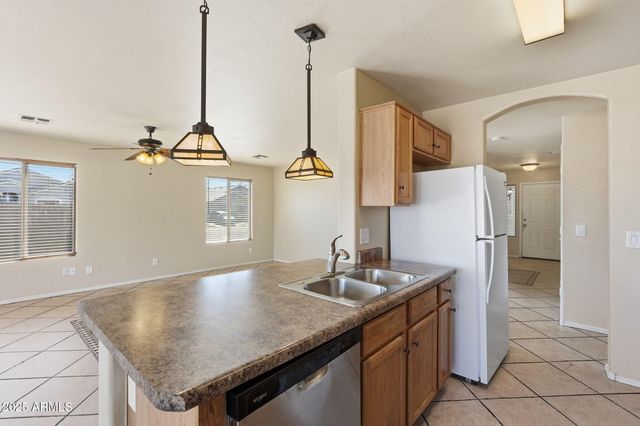 5453 N 77TH Lane, Glendale, AZ 85303