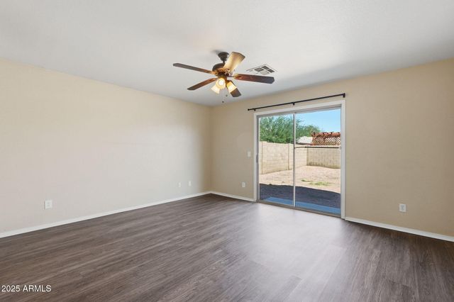 5453 N 77TH Lane, Glendale, AZ 85303