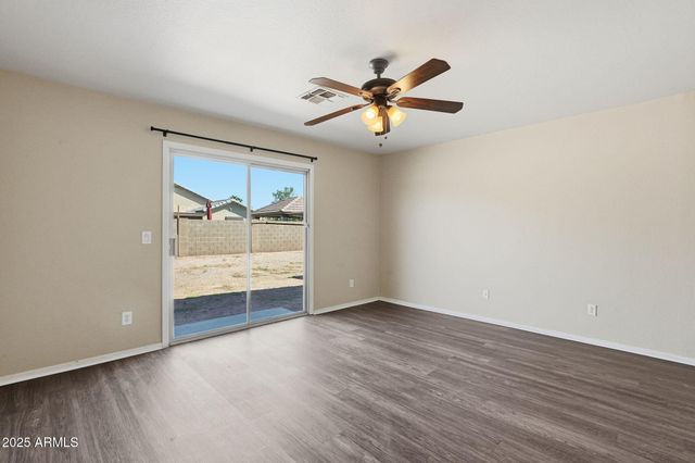 5453 N 77TH Lane, Glendale, AZ 85303