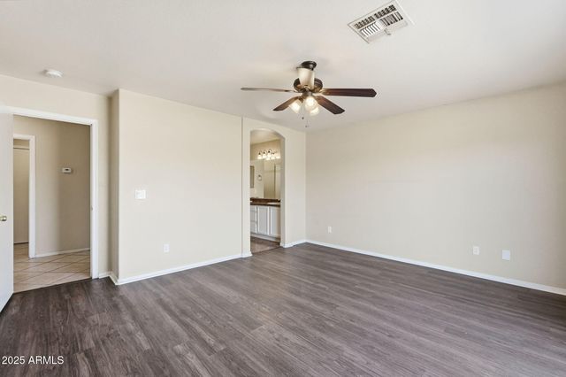 5453 N 77TH Lane, Glendale, AZ 85303