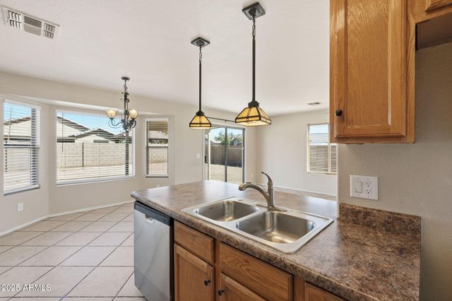 5453 N 77TH Lane, Glendale, AZ 85303