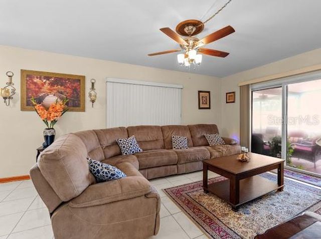 7806 N GOMEZ AVENUE, Tampa, FL 33614