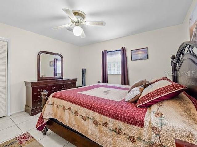 7806 N GOMEZ AVENUE, Tampa, FL 33614