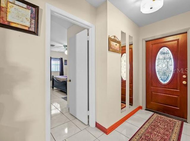 7806 N GOMEZ AVENUE, Tampa, FL 33614