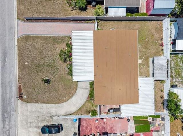 7806 N GOMEZ AVENUE, Tampa, FL 33614