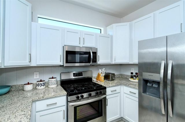 15957 CLEAR SKIES PLACE, Bradenton, FL 34211