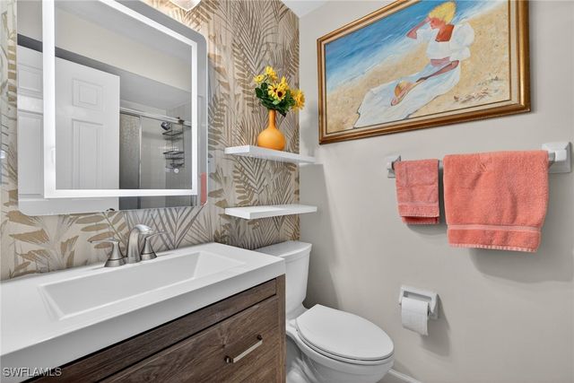 314 Reynolds CT, Naples, FL 34112